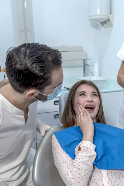 Best Urgent Tooth Repair  in Forest Park, OH